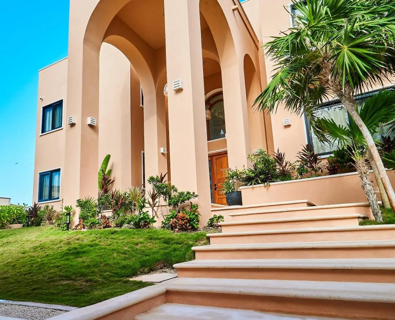 Hacienda Tankah Stunning Private Villa With 7 Bedrooms 8 Beds Pool And Personal Cook Luxury Exclusivity And Comfort For Groups And Families Of Up To 14 Guests In A Paradise By The Sea Tulum Mexico