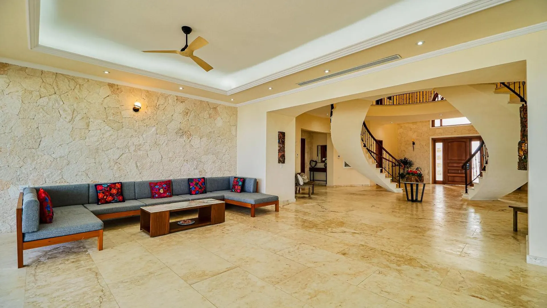 Hacienda Tankah Stunning Private Villa With 7 Bedrooms 8 Beds Pool And Personal Cook Luxury Exclusivity And Comfort For Groups And Families Of Up To 14 Guests In A Paradise By The Sea Tulum Mexico